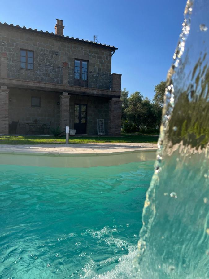 Agriturismo Tenuta Roccaccia ปีติญาโน ภายนอก รูปภาพ