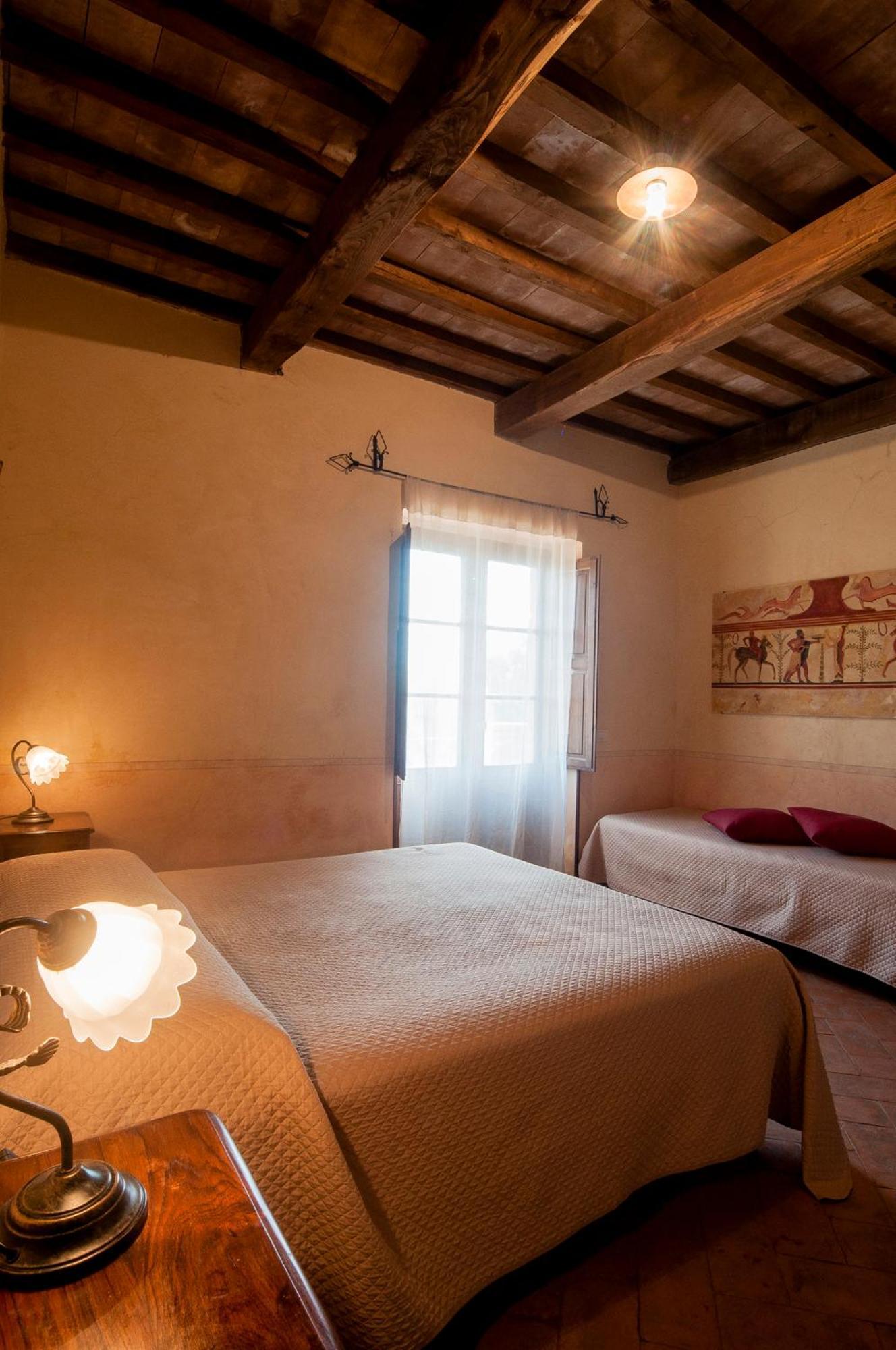 Agriturismo Tenuta Roccaccia ปีติญาโน ภายนอก รูปภาพ