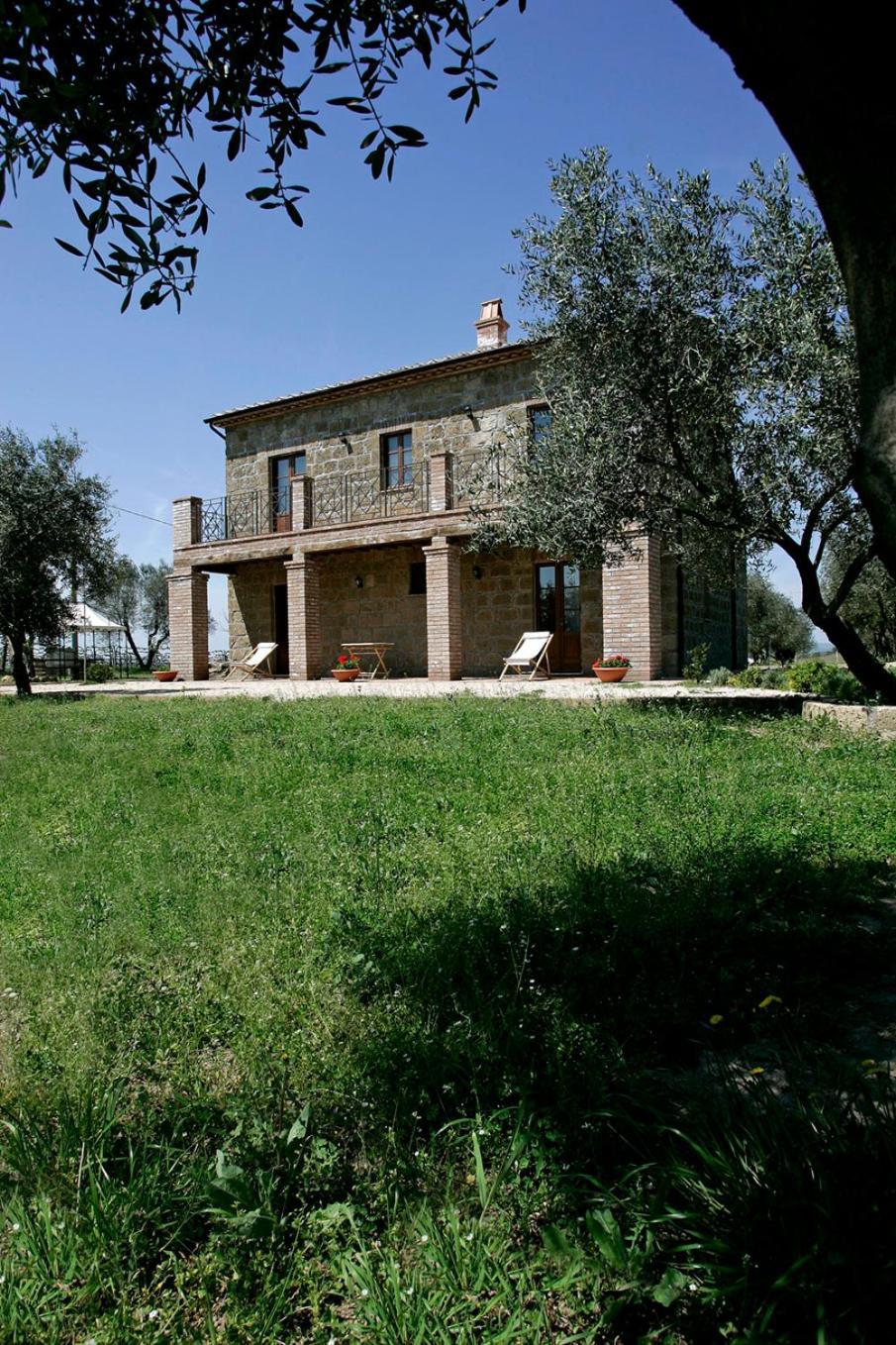 Agriturismo Tenuta Roccaccia ปีติญาโน ภายนอก รูปภาพ